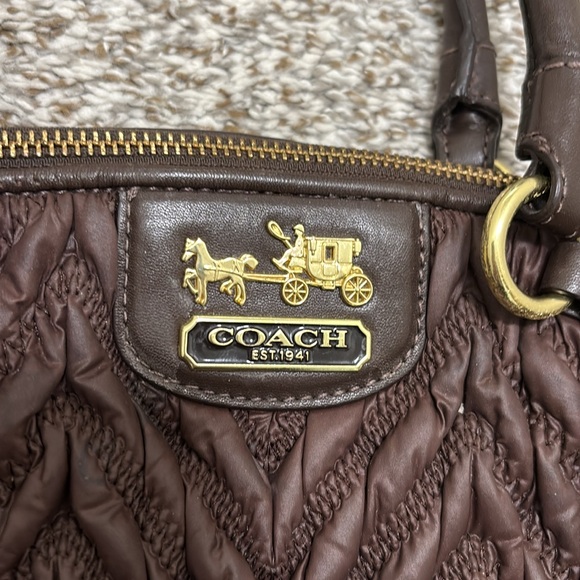 COACH brown Madison quilted bag - Picture 3 of 9